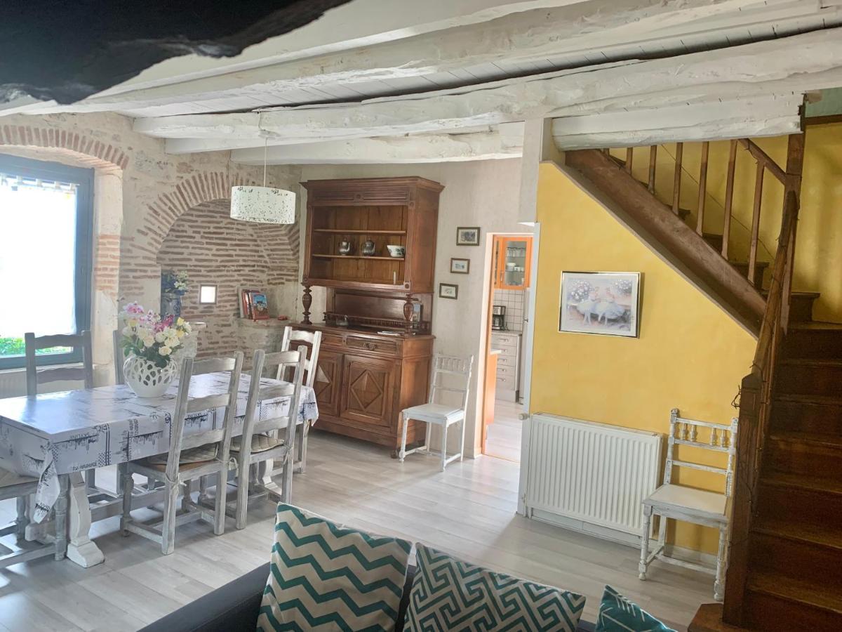 Les Figuiers De Louna - Pierre Ensoleillee - 110 M2 Et Une Veranda Saint-Géry Kültér fotó